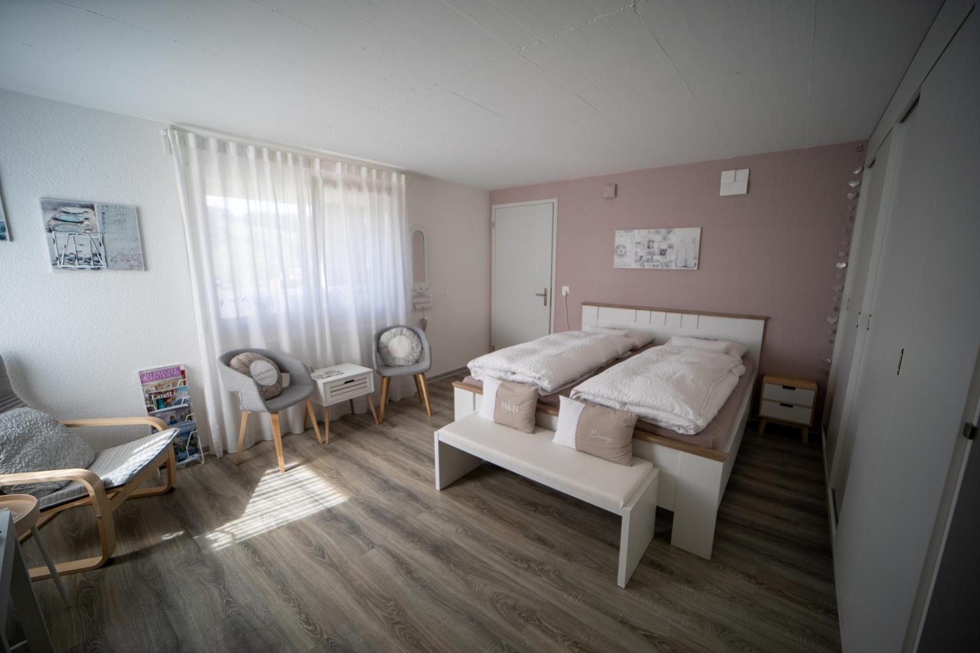 Studio Living... Лангнау Экстерьер фото
